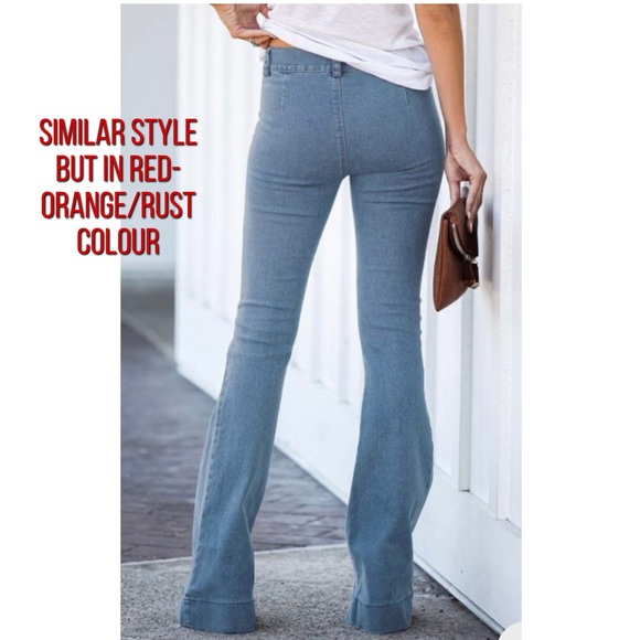 🎄 3/$35 👯‍♀️Host Pick⚡️Flared Jeans - Picture 3 of 8